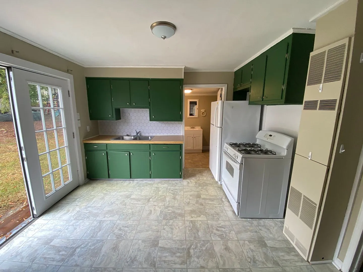 2/1 in Gastonia, NC - $100 refundable key deposit required — Photo 4