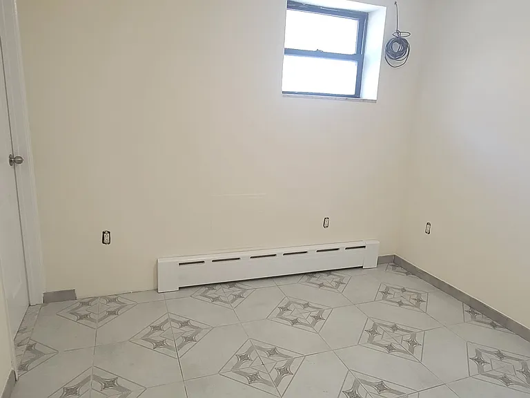 25-83 44th St #1G — Photo 6