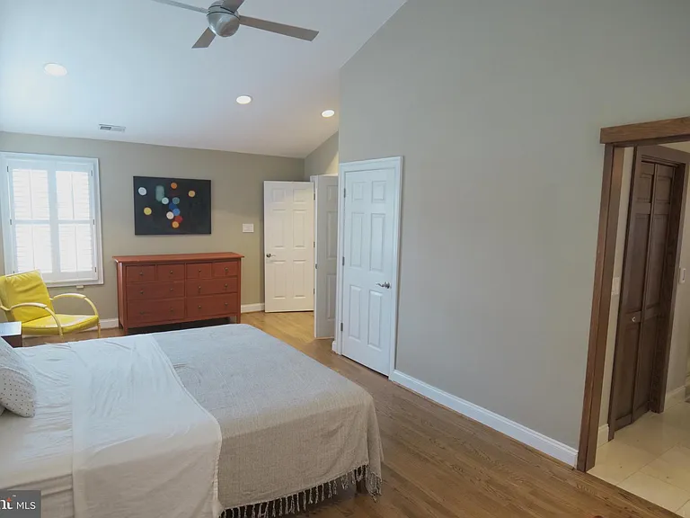 4536 Fairfield Dr — Photo 23
