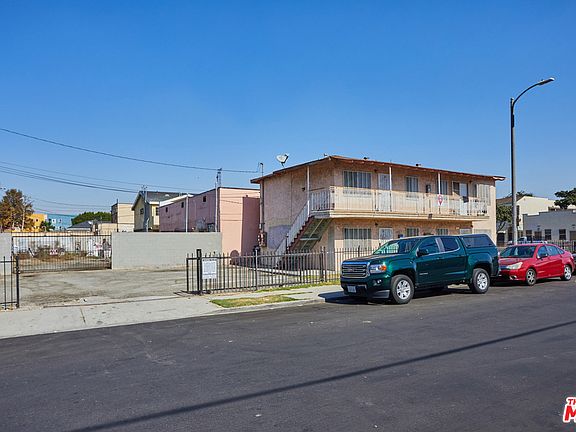 5th image of 5293 S Broadway