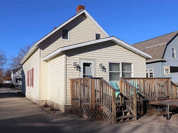 3rd image of 919 Kellogg St