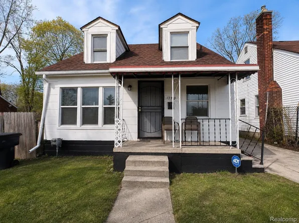 13994 Birwood St, Detroit, MI 48238
