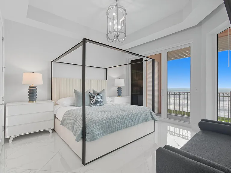 200 Ocean Crest Dr #1111 — Photo 31