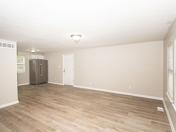 4th image of 7618 Moultrie Ct