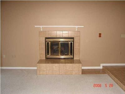 4th image of 221 Antiqua Way