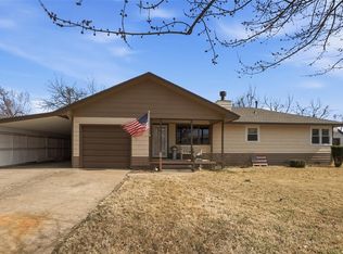306 S 2nd St, Tonkawa, OK 74653
