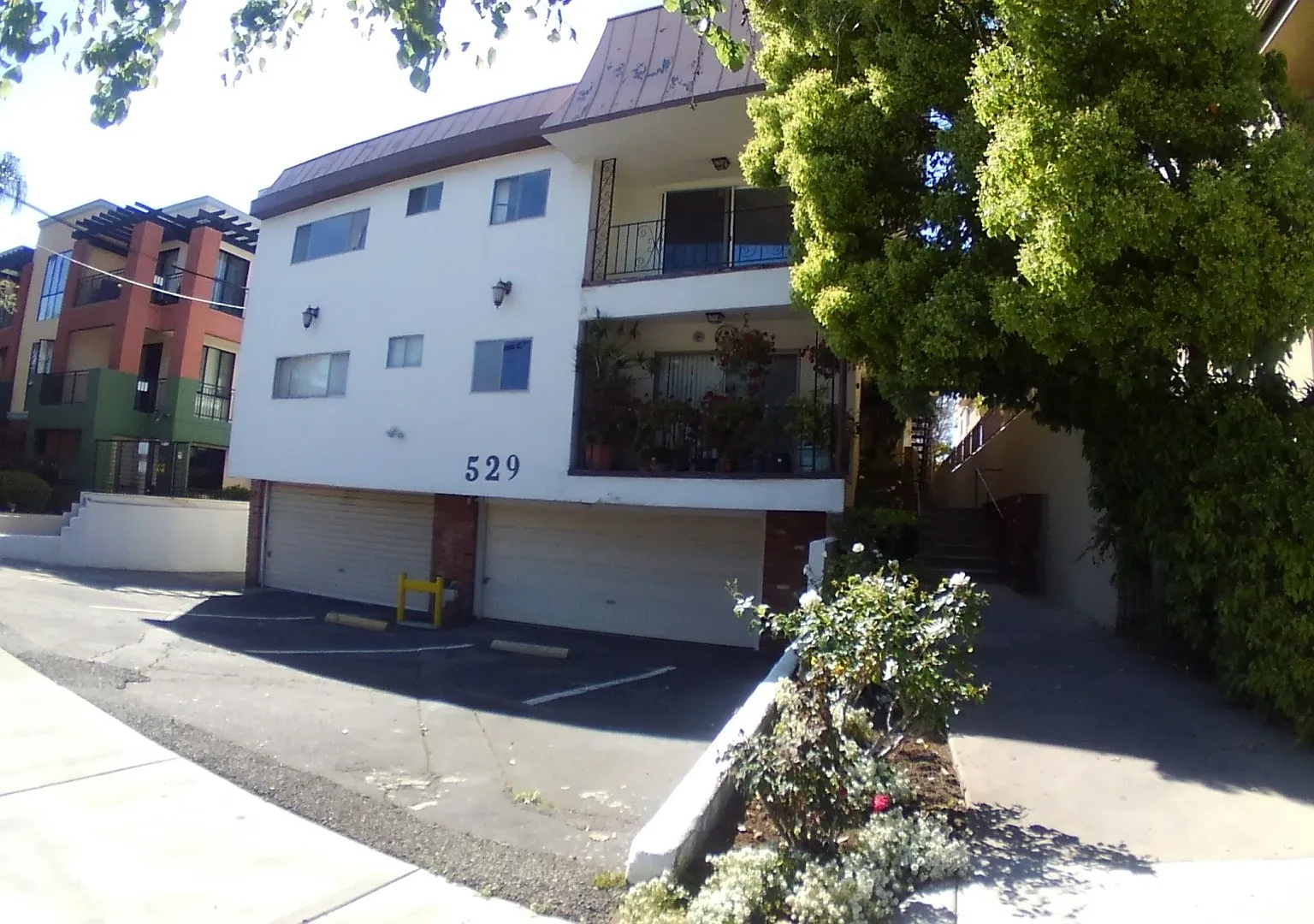 529 N. Adams St. Glendale CA — Photo 2