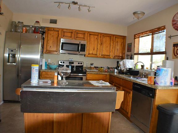5th image of 1140 W Cornell Dr