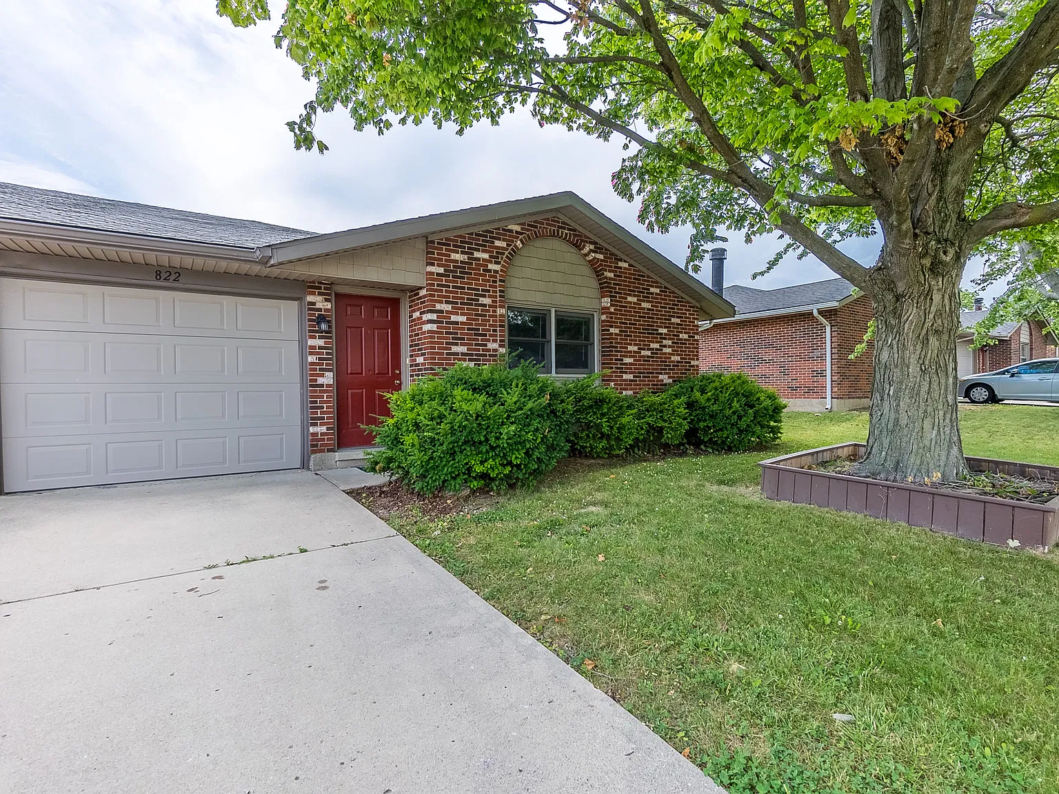 3 bed, 1135 sqft, $1,700 — Photo 2