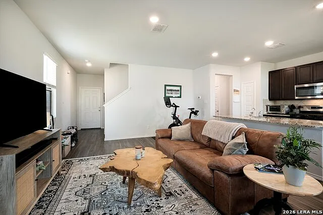 4910 Sandstone Way — Photo 7