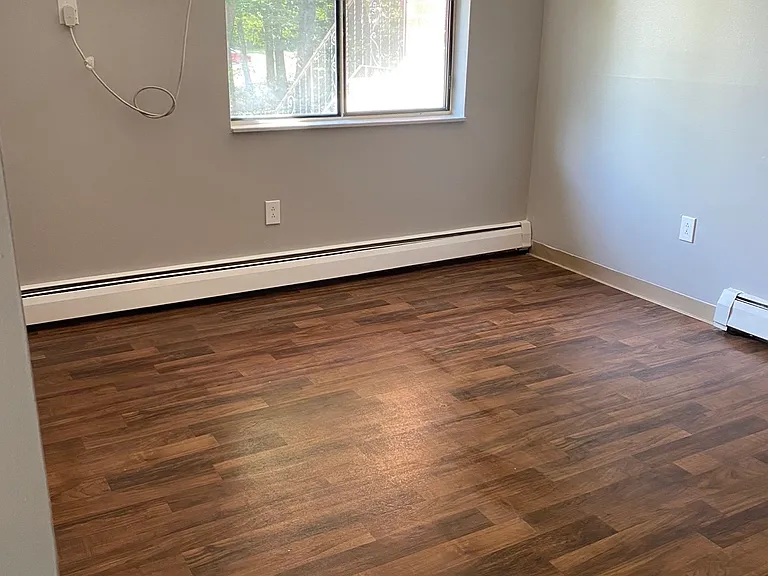 1265 Bodwell Rd #1B — Photo 8