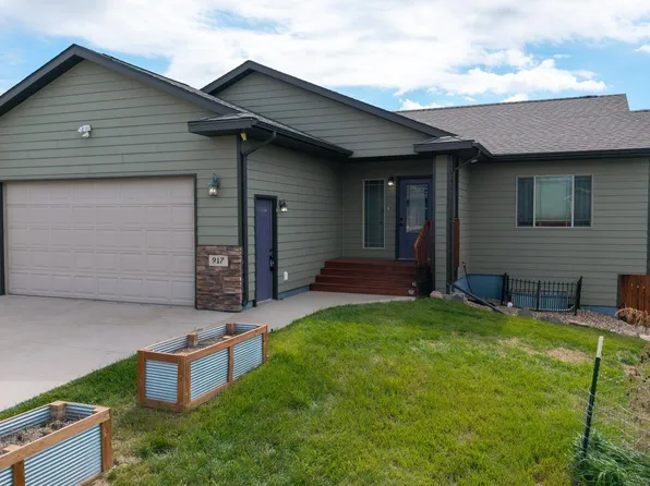 917 Haakon St, Rapid City, SD 57703