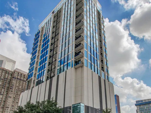 1211 Caroline St #1502, Houston, TX 77046