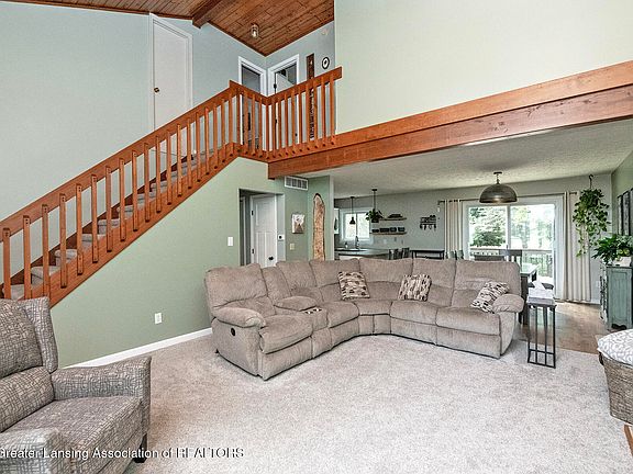 3rd image of 4625 Glenberry Dr