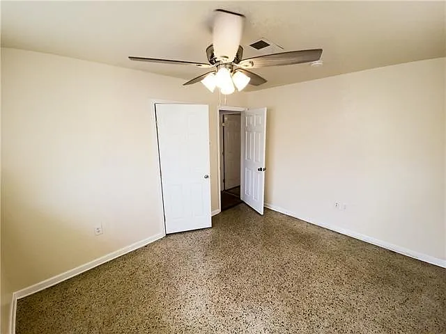 4819 Francis Dr — Photo 17