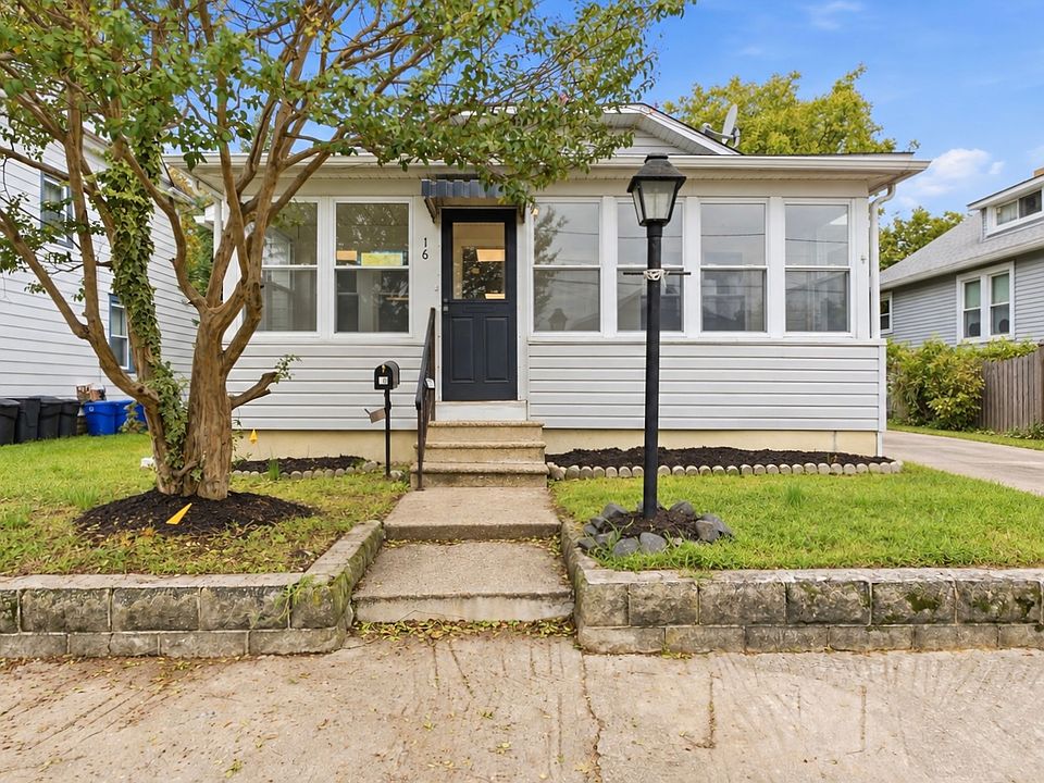 1st image of 16 Barnard Ave