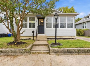 16 Barnard Ave, Gloucester City, NJ 08030