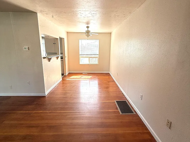 504 Barth Ave #504 — Photo 7