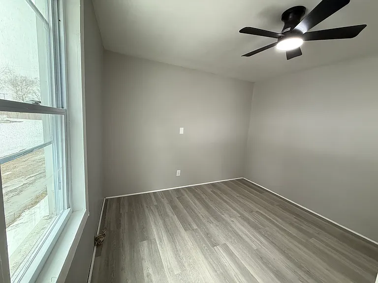 404 W State St #2 — Photo 13