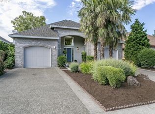 15916 NW Claremont Dr, Portland, OR 97229