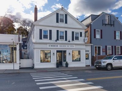 68 Court St, Plymouth, MA, 02360