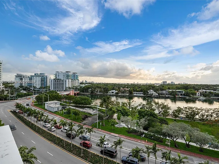 6362 Collins Ave #503 — Photo 3