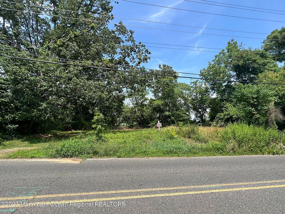 2nd image of 2108 Florence Avenue