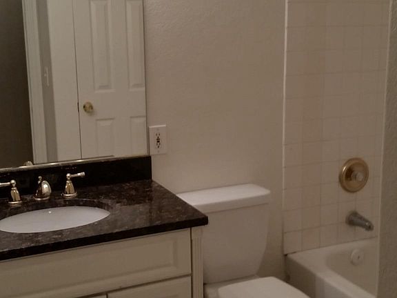 2nd image of 5816 Carmen Blvd
