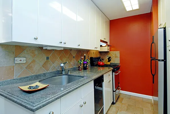 Sold by Corcoran | media 24