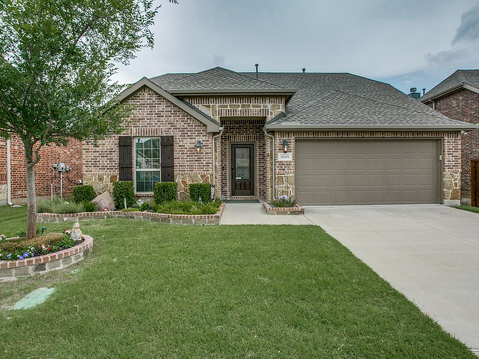 1st image of 10201 Old Eagle River Ln