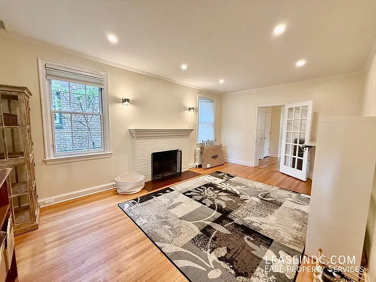 4825 Butterworth Pl NW — Photo 12