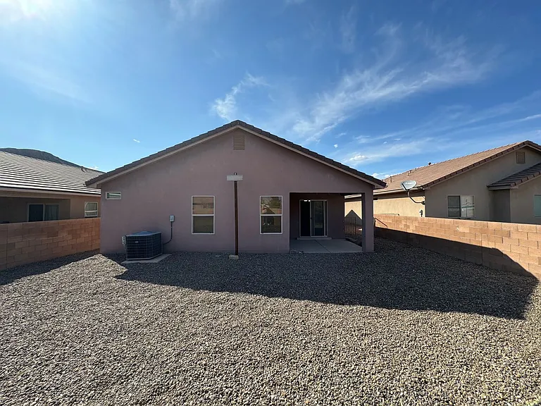 750 Purple Aster Ave SW — Photo 15
