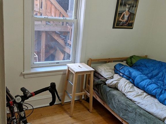 5th image of 1902 W Winnemac Ave #19102