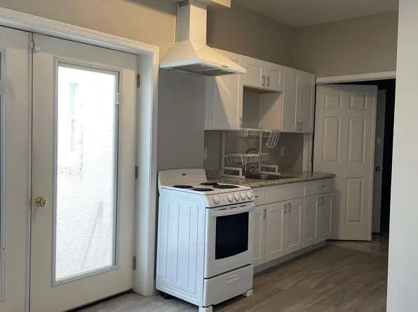 12241 Blue Topaz Ln #1, Fairfax, VA 22030