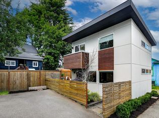 947 78th St, Seattle, WA 98129