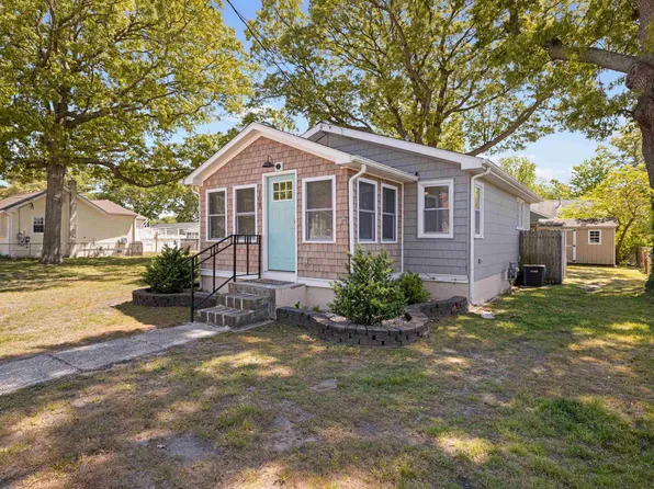 108 W Wilde Ave, Villas, NJ 08251