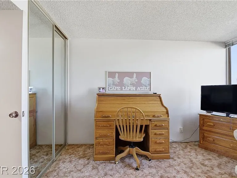 205 E Harmon Ave #508 — Photo 29