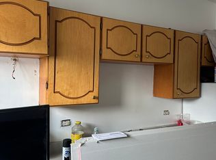 5746 W 65th St #1F, Chicago, IL 60638