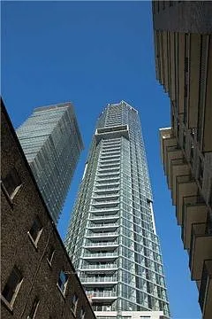 45 Charles St E #3912 — Photo 2