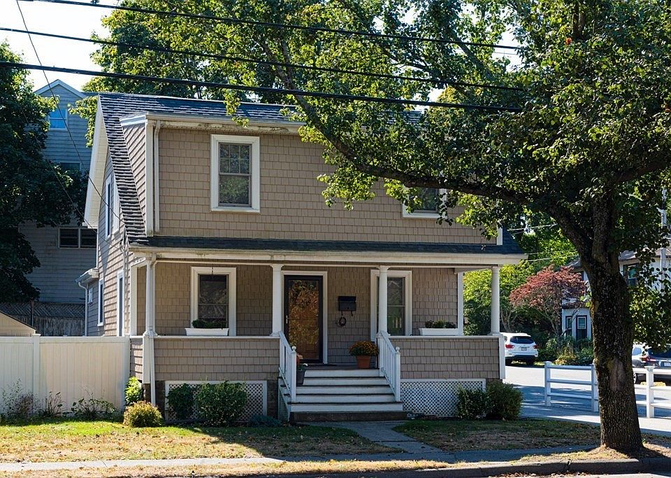 1st image of 413 Essex St
