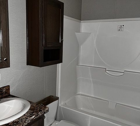 5th image of 333 E Lakewood Blvd #142