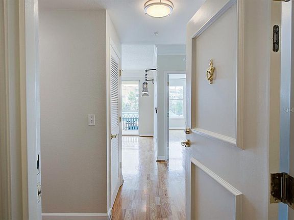 4th image of 345 Bayshore Blvd APT 303