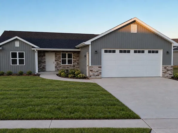 W6885 McAllister Dr, Greenville, WI 54942