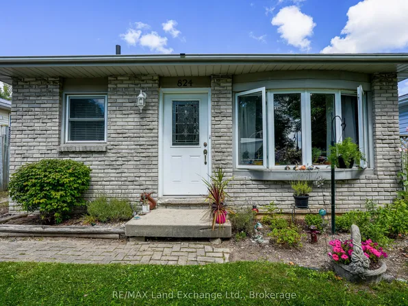 824 Andrew Malcolm Dr, Kincardine, ON N2Z 1M6
