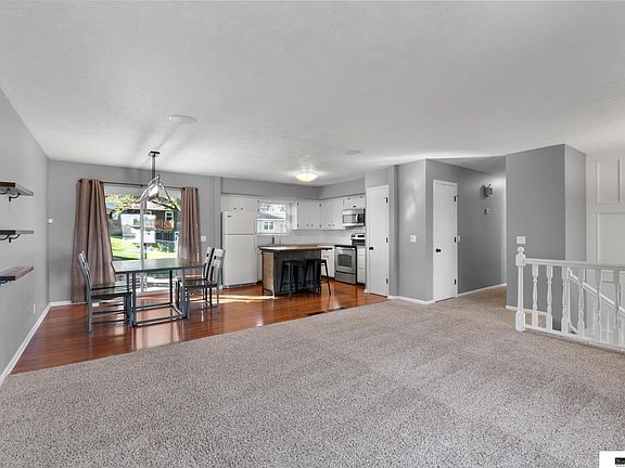 5th image of 347 Michael Dr