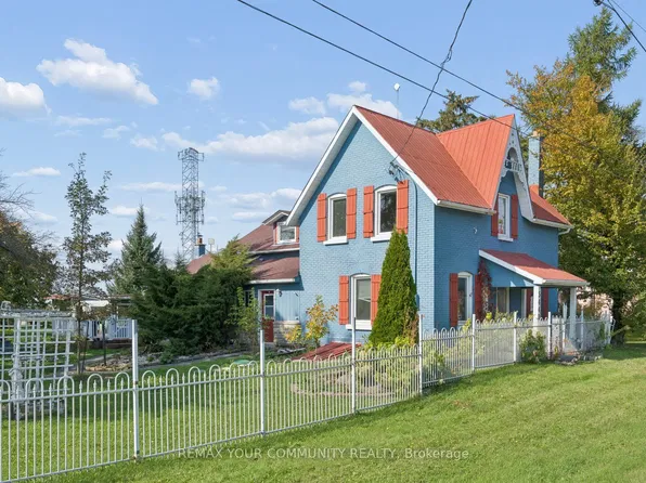 5440 Yonge St, Innisfil, ON L0L 1R0