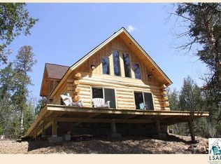 19 Whelen Trl, Hovland, MN 55606