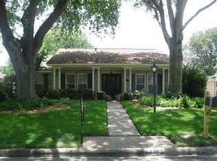 14103 Briarworth Dr, Houston, TX 77077