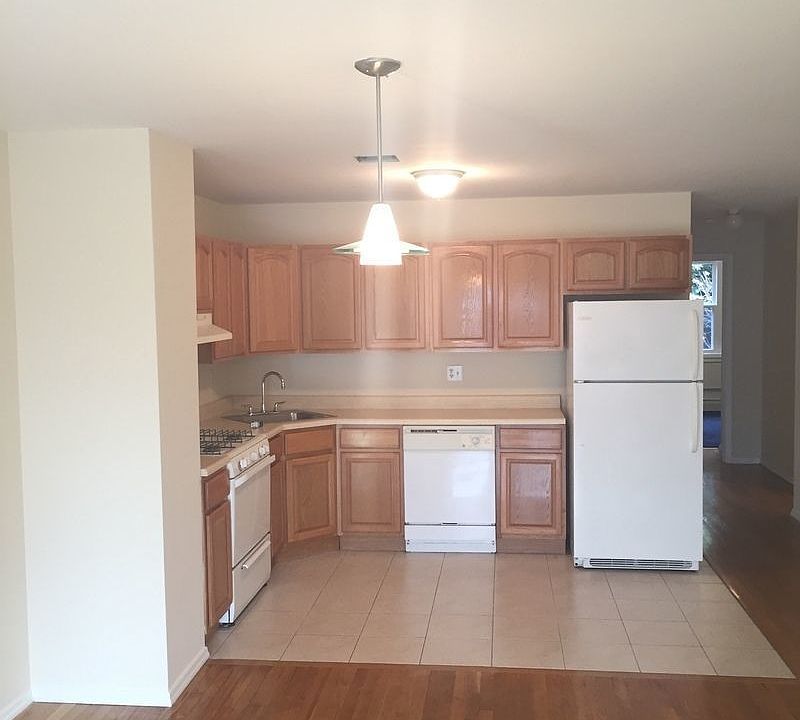 1st image of 2373 38th St APT 2