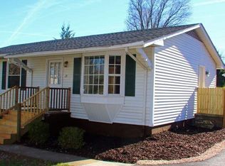 25 Hayrick Rd, Waynesboro, VA 22980